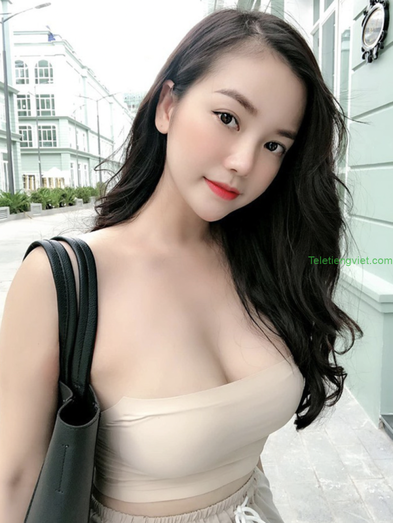 Tổng hợp ảnh gái xinh Việt trắng xinh ngực to